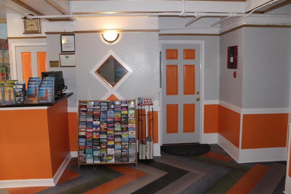 Layne Hotel image 14